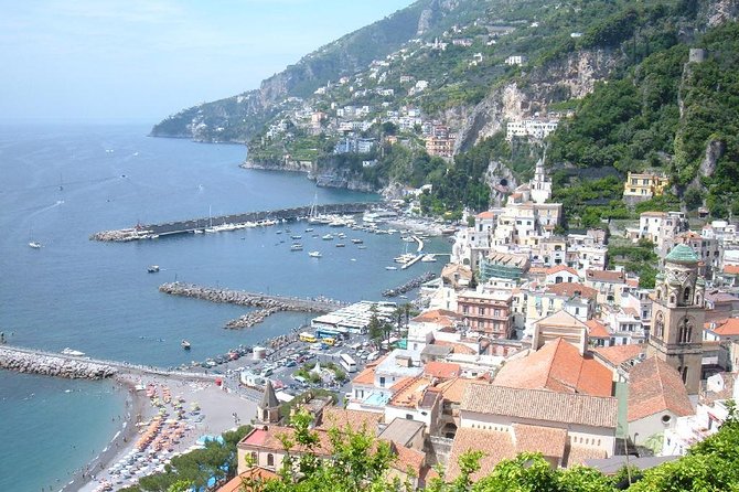 Private day tour on the Amalfi Coast - 4 to 6 pax - Route flexibility and smart photo stops