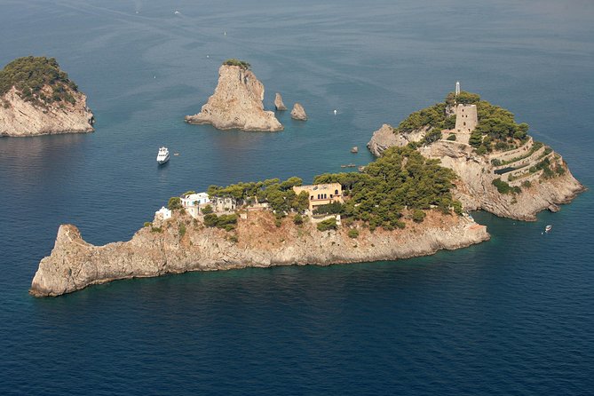 Private Day Trip Around Positano and the Amalfi Coast - Li Galli, Ulysses, and the Coast’s Movie-Scene Drama