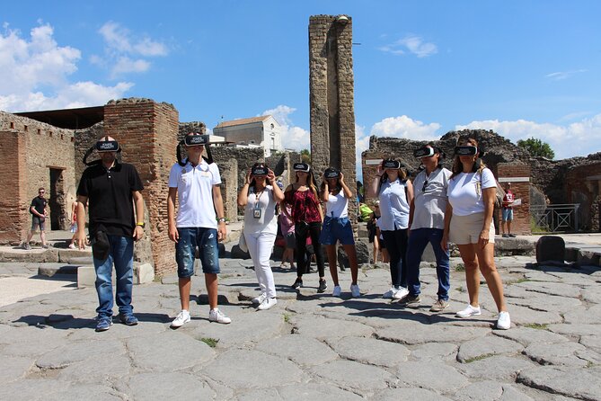 Private Guided Tour and VR Headsets in the Ancient Pompeii - The VR Headsets: A Practical Way to See Pompeii Before AD 79