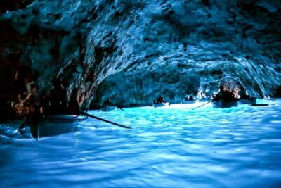 Private Guided Tour Of Capri - Sorrento & Pompeii - Capri for 3.30 hours: narrow streets, shopping, and choosing a focus
