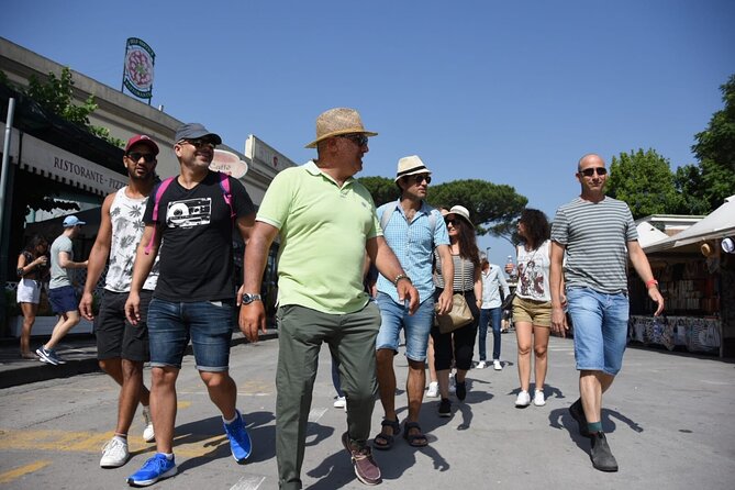 Private guided tour Of Pompei - Guides that change everything: Bravo Clélia n, Leonardo, and Lello
