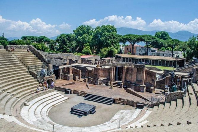 Private Guided Tour of Pompeii. Sunset Tour - Terme del Foro and Via dell’Abbondanza: Daily Life You Can Actually Picture