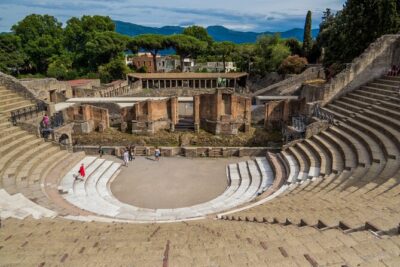 Private Pompeii Tour with Archaeologist & Winery on Mt Vesuvius - Pompeii with Fabrizio Belleni: pacing the Forum so it makes sense