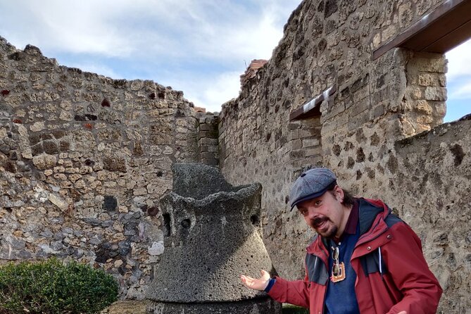 Private Pompeii Tour with Fast-Entrance Tickets to the Ruins & Exclusive Guide - Key highlights worth caring about