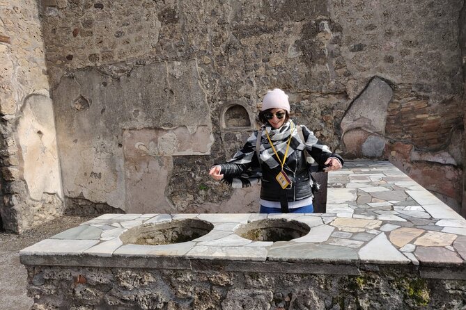 Private Pompeii Tour with Fast-Entrance Tickets to the Ruins & Exclusive Guide - The boulevard, the gymnasium, and that first wow factor