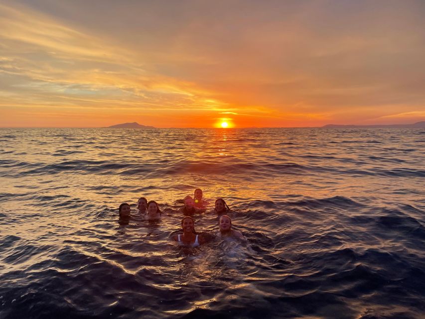 Private Sunset boat tour - Prosecco and sunset: when your glass actually matters