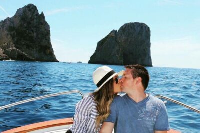 Private tour in a typical Capri boat - Coastline highlights: White Grotta, Villa Malaparte, and Faraglioni views