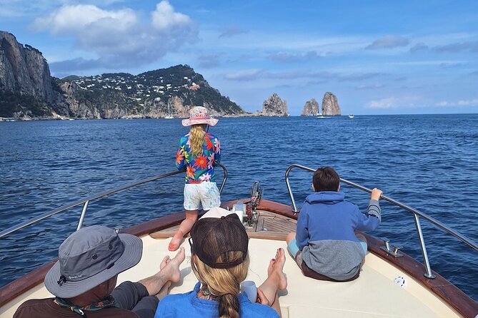 Private tour of Capri - Price and Value for a Group of Up to 6