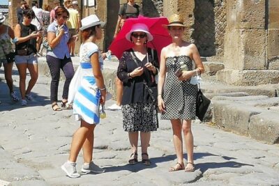 Private tour of the Pompeii excavations - Pompeii Archaeological Park: The One Stop That Does the Work