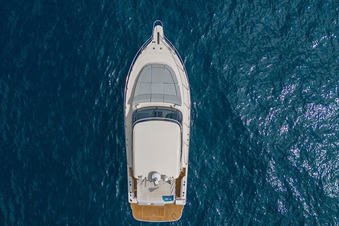 Private Tour to Capri and the Amalfi Coast by Speedboat - Grotta Verde: beauty you mostly can’t get from land