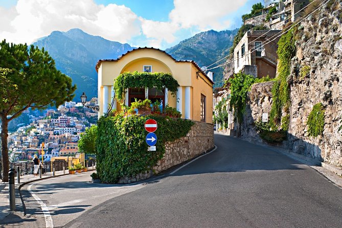 Private Transfer From Positano Hotels to Naples - Why this private Positano to Naples ride beats buses and taxis