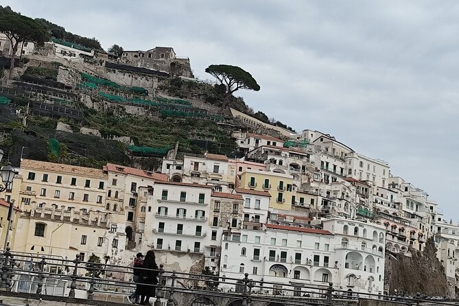 Private Transfer From Sorrento to Naples - Sorrento Pickup: How the Driver Finds You (and Waits)