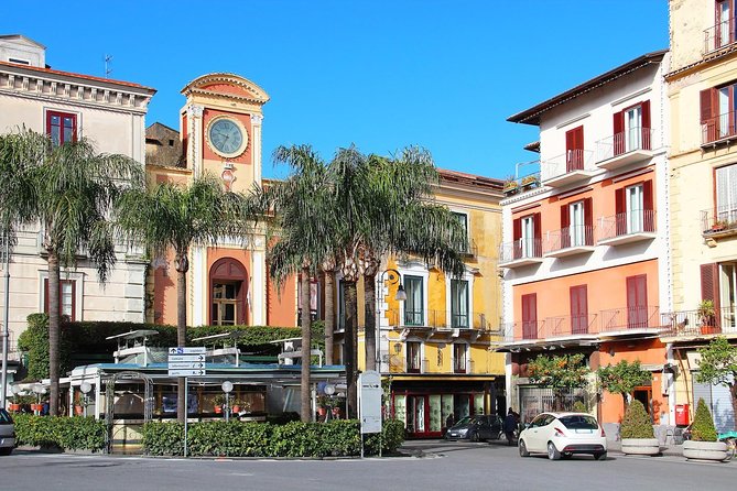 Private Transfer: From Sorrento to Positano with hotel pick-up and drop-off - Hotel pickup in Sorrento, drop-off where you actually want in Positano