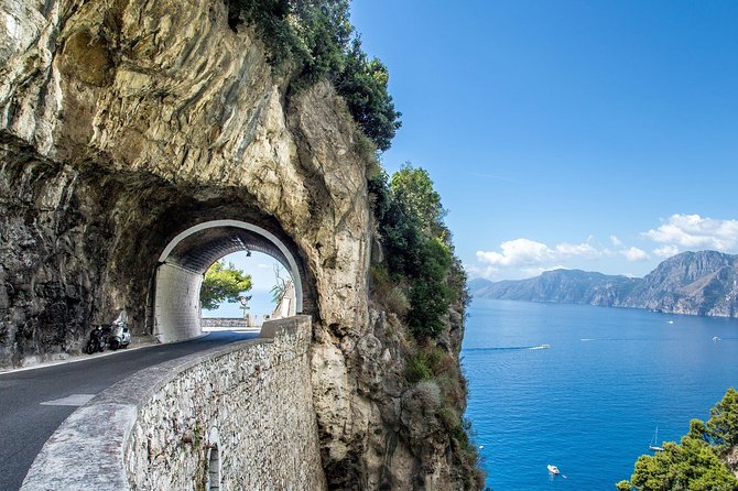 Private Transfer: From Sorrento to Positano with hotel pick-up and drop-off - Should you book this Sorrento to Positano private transfer?