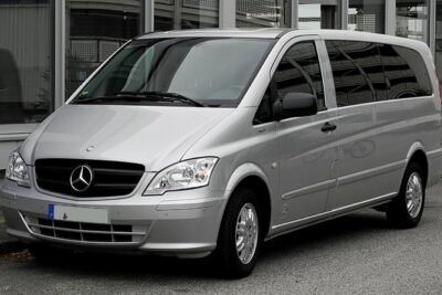 Private Transfer Positano to Rome - On the Road: Comfort, Highway Stops, and the WiFi Advantage