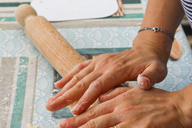 Proposal and Genuine Cooking Class - Key things that make this stand out