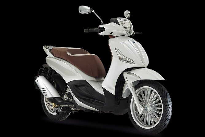 Scooter Rental 300cc - Scooter Rental 300cc in Sorrento: Why This Beats a Car