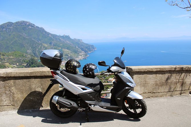 Scooter rental on the Amalfi Coast - The Rental Setup: Helmet, Riding Comfort, and What to Expect