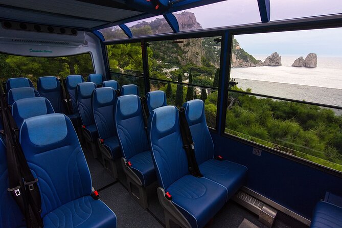 Shared CAPRI Tour - 360° experience by Bus, Boat & Guide - Starting at Marina Grande: the easiest way to do Capri fast