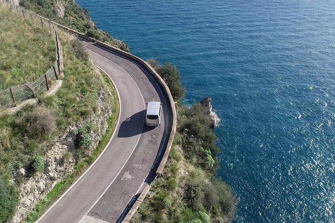 Shared Transfer from Sorrento to Naples Airport - Before you go: communication that can save your flight