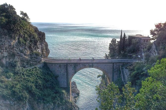 Sightseeing Bike Tour Amalfi Coast - Group size and the guide effect (the comfort factor)