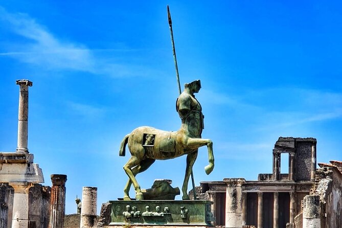 Skip the line Pompeii Guided Tour - Macellum and Via dell’Abbondanza: markets and movement
