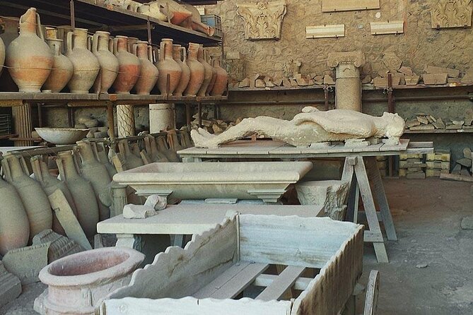 Skip the line Pompeii Guided Tour - Stabian Baths: how the Romans heated up