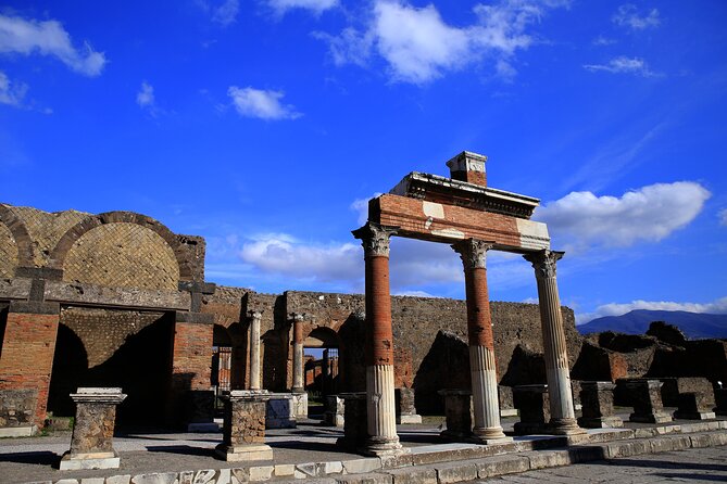 Skip the Line Pompeii Tour For Kids and Families w Special Guide - What you’ll see in 2 hours: amphitheater, Forum, Baths, and more