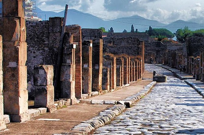Skip the Line Private Pompeii Guided Tour - Should You Book This Skip-the-Line Private Pompeii Guided Tour?