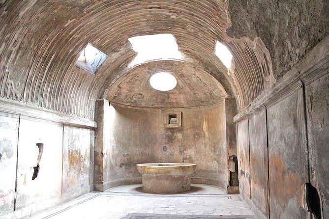 Small Group Guided Walking Tour of Ancient Pompeii Highlights - Pompeii in 2 hours: why this route feels efficient