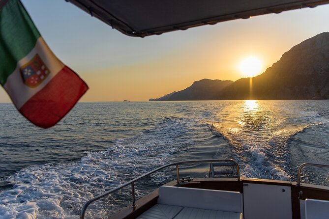 Small Group Tour in Positano by Boat at Sunset with Prosecco - Key things you’ll notice on this Positano sunset boat