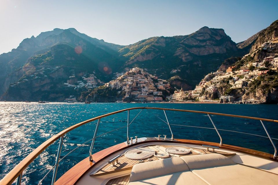 Sorrento: Amalfi Coast & Ieranto Bay Eco-Friendly Boat Trip - Time in Amalfi: how to use your 1–2 hours well
