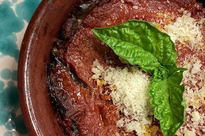 Sorrento: Gluten Free Cooking Class - Cooking session: gnocchi and eggplant Parmesan rolls (step-by-step)