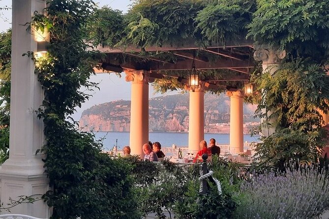 Sorrento grand tour off the beaten track with breathtaking landscapes - A 3-hour Sorrento story with Sirens, poets, and sea views