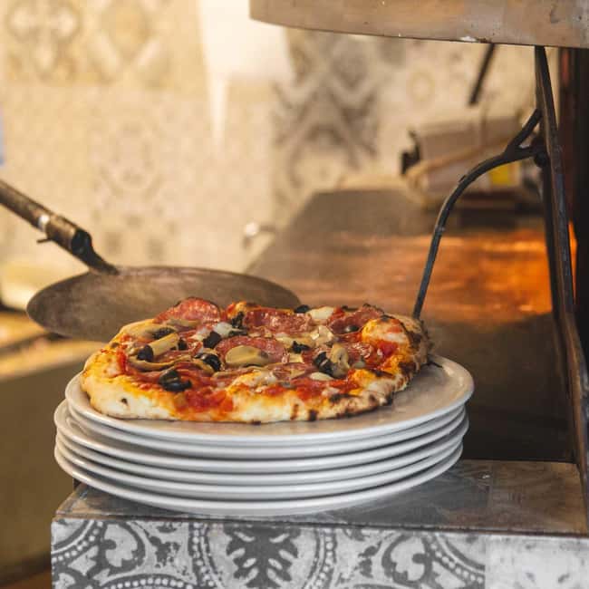 Sorrento: Pizza Making Course - Price and value: is $77 for a 2-hour class fair?