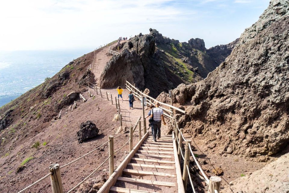 Sorrento: Pompeii and Vesuvius Day Trip with Entry and Lunch - Mount Vesuvius: what you’re really signing up for