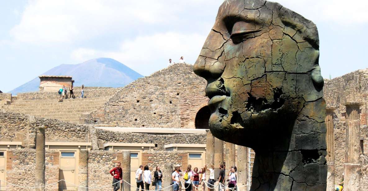 Sorrento: Pompeii and Vesuvius Day Trip with Entry and Lunch - Starting pickup in Sorrento: timing you can count on
