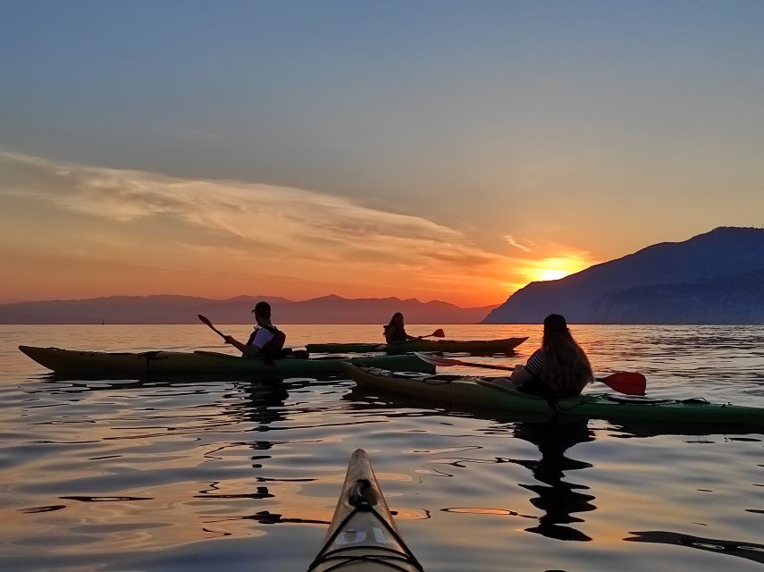 Sorrento: Premium Kayaking Experience with Swimming - Hidden Coves and Secluded Beaches You Can Only Paddle To