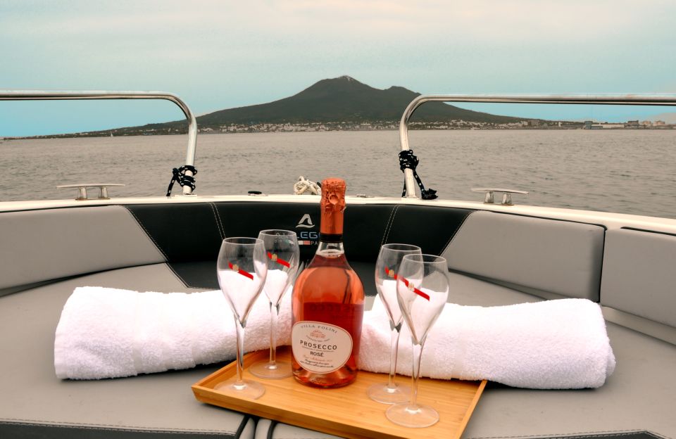 Sorrento: Private Sunset Cuise with Prosecco and Limoncello - The sunset timing reality: two hours, port rules, and sea conditions