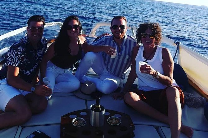 Sorrento Small Group Sunset Boat Experience - Who this cruise is best for