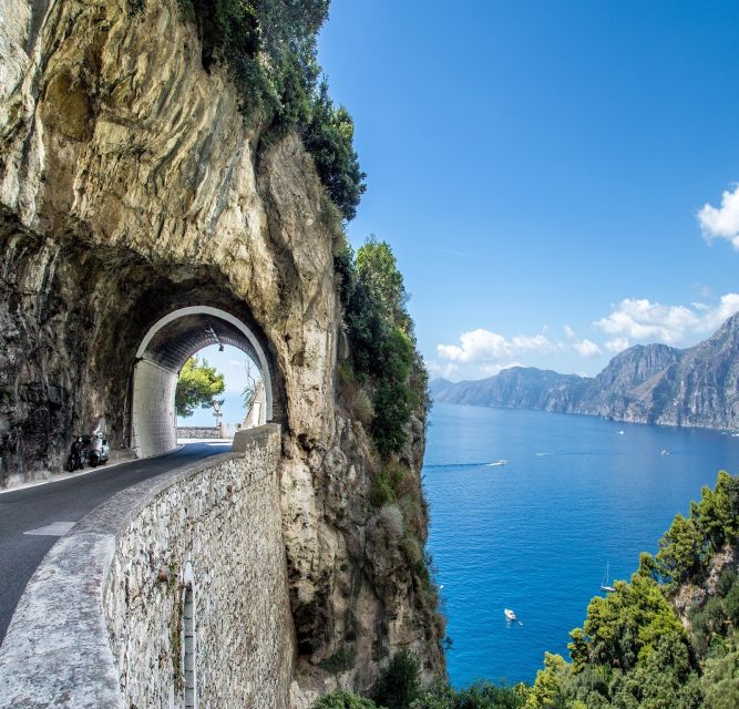 Sorrento: Small Group Tour to Positano, Amalfi and Ravello - Positano: about an hour in the postcard streets