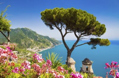 Sorrento: Small Group Tour to Positano, Amalfi and Ravello - The rhythm of the day: pickup, drive, and photo-friendly stops