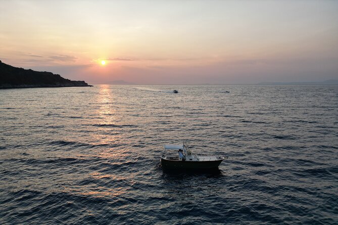 Sorrento Sunset Experience With Prosecco, Limoncello and Snacks - The real decision: rough sea or smooth sailing