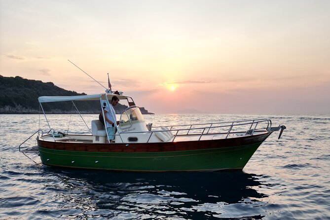 Sorrento Sunset Private Tour - Premium 28ft Boat - Marina di Puolo: A 30-Minute Break for Water Time and Prosecco