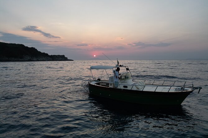 Sorrento Sunset Private Tour - Premium 28ft Boat - Timing and Weather: The Real Sunset Factor
