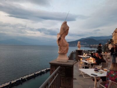 Sorrento: walking in the Grand Tour with stunning landscapes - Starting at Vittoria Square: Bellevue Syrene and Roman leftovers