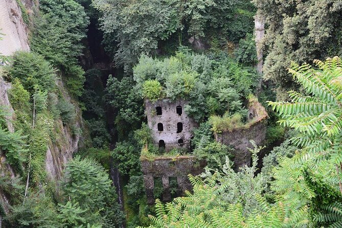 Sorrento Walking Tour & Limoncello Tasting - Why This 2-Hour Sorrento Walk Works So Well
