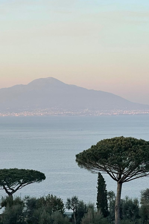 Sorrento: walks and food - Getting oriented fast in Piazza Tasso and the old lanes