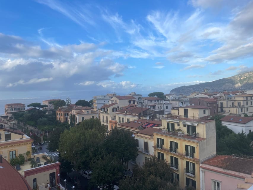 Sorrento: walks and food - Marina Grande: old fishing life, then cuoppo fritto in a horn