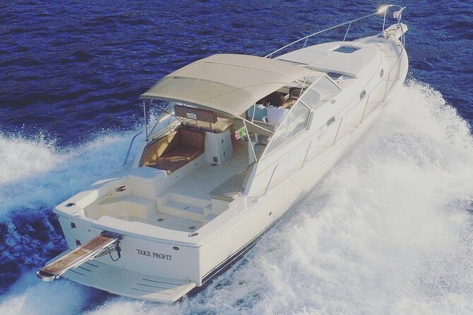 Special Blue Grotto & Capri Island departure DA Sorrento - City time on Capri: what that 3 to 4 hours feels like
